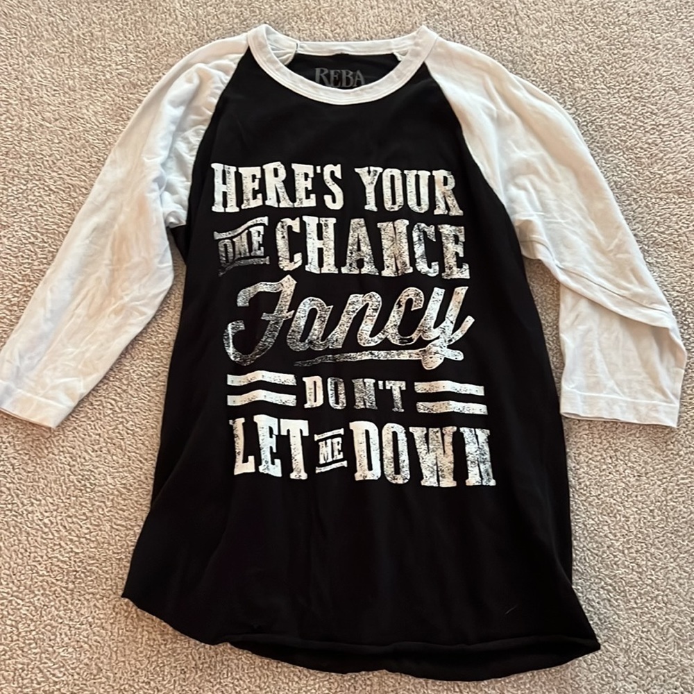 Reba McEntire Black and White Fancy Raglan Tee Size S - Picture 2 of 4